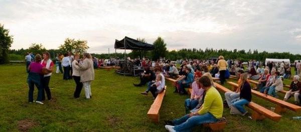 Ostrova festival , Estland