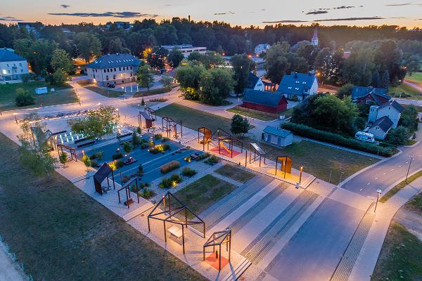 Центральная площадь города Пылва