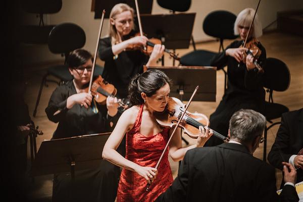 Estnisches Nationales Sinfonieorchester: Konzertreihe "Romantik"