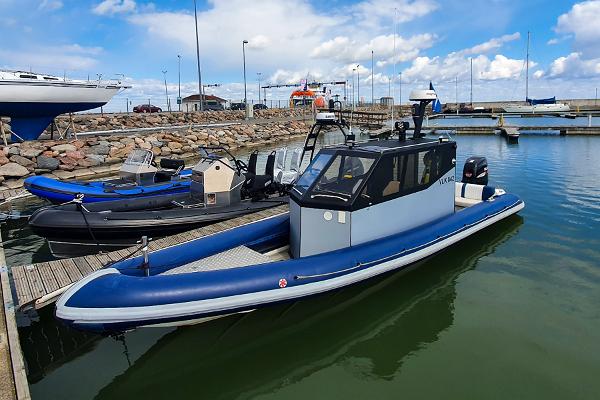 Fahrten auf dem Meer mit dem Motorboot – Vergnügungsfahrten und Seetaxi