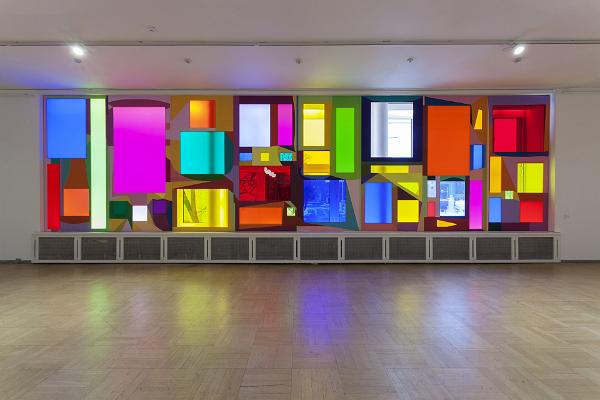 Tallinna Kunstihoone, näitus "... ja teised valguse varjundid"