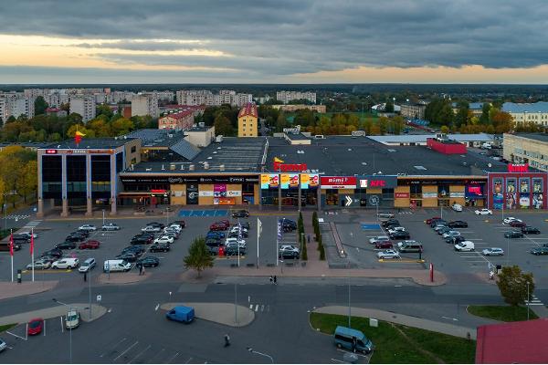 Fama centre, Narva