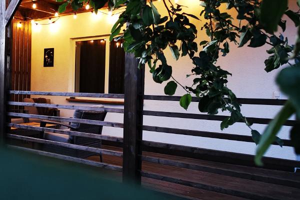 LOGJAM guest house