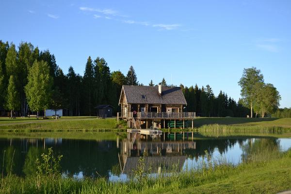 Sauna ja majoitus Keski-Virossa