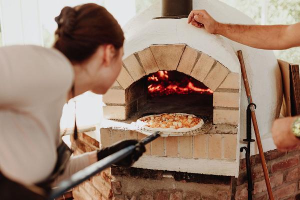 Pizza workshop at the Hütt home restaurant