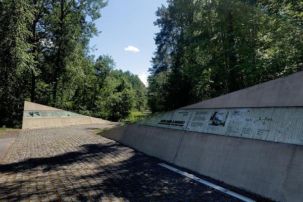 Klooga koonduslaager ja holokausti memoriaal