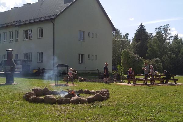 Piilsi endine koolihoone ja piirkonna ajalugu