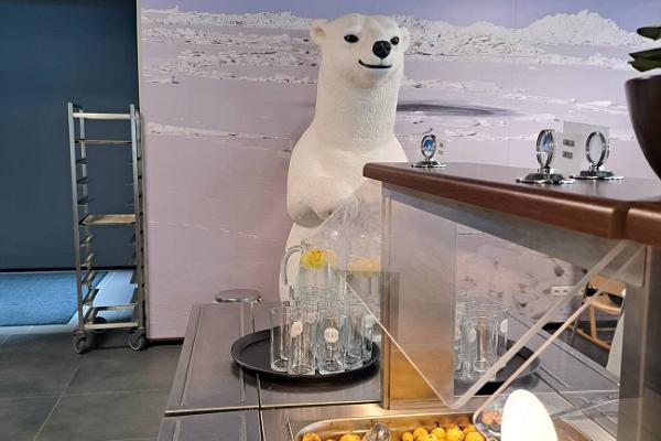 Polar Bear Café