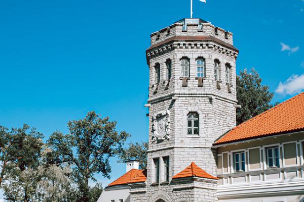 Estlands Historiska Museum. Maarjamäe slott