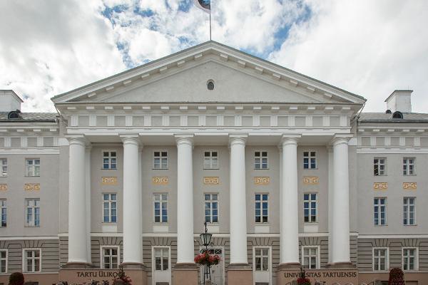 Das Hauptgebäude der Universität Tartu