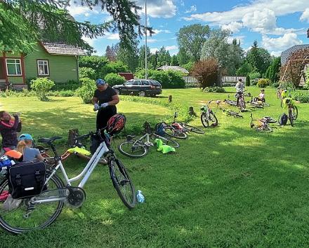 Jalgrattamarsruut Saaremaal: Kihelkonna - Leisi