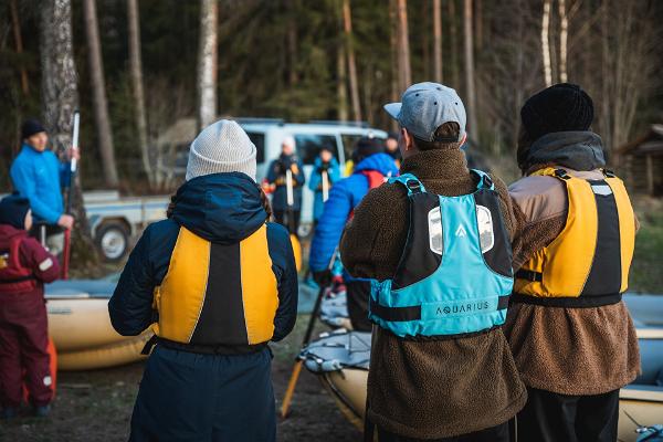 Прогулка на лодке с подсветкой по озеру Кооркюла Валгъярв