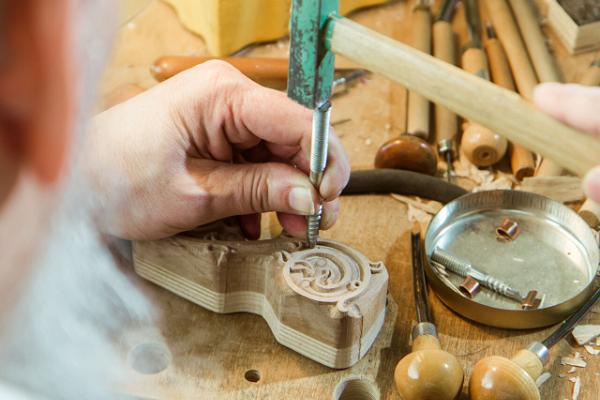 Making carved woodblocks