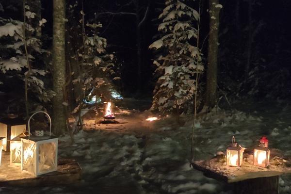 Avastusretk talvisesse metsa või rappa räätsadega või tõukekelkudega