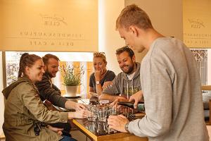 Geführte Essenstour "Getränke und Häppchen in Tallinn"