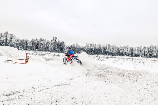 Enduroabenteuer in der Nähe Tallinns