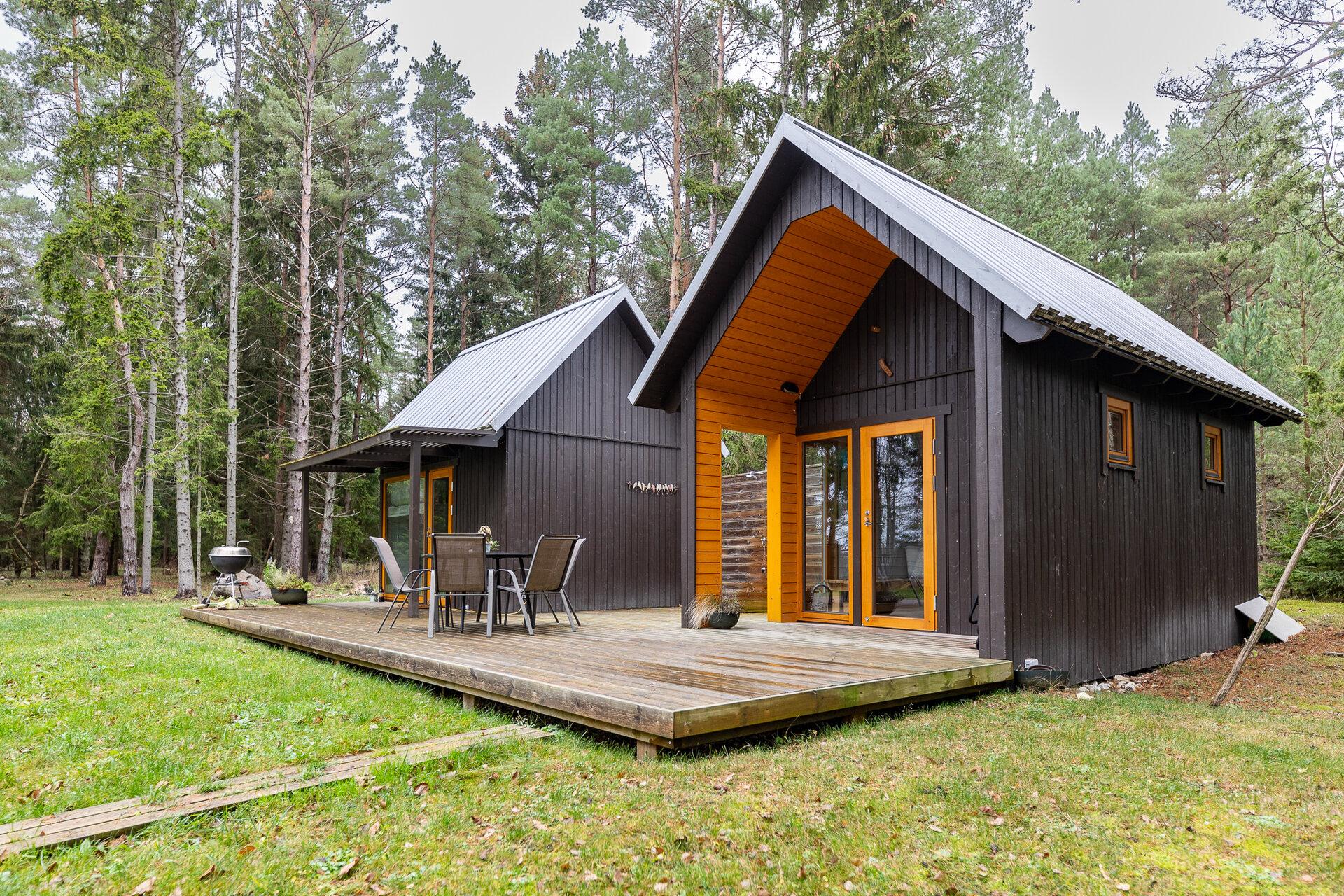 Hiiessaare Beach House