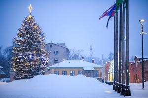 Valga keskväljak