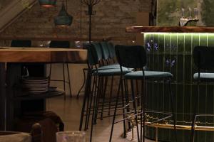 Restaurant Bruxx - New Belgian, interior view with a bar