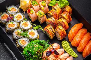 A Om.house sushi platter