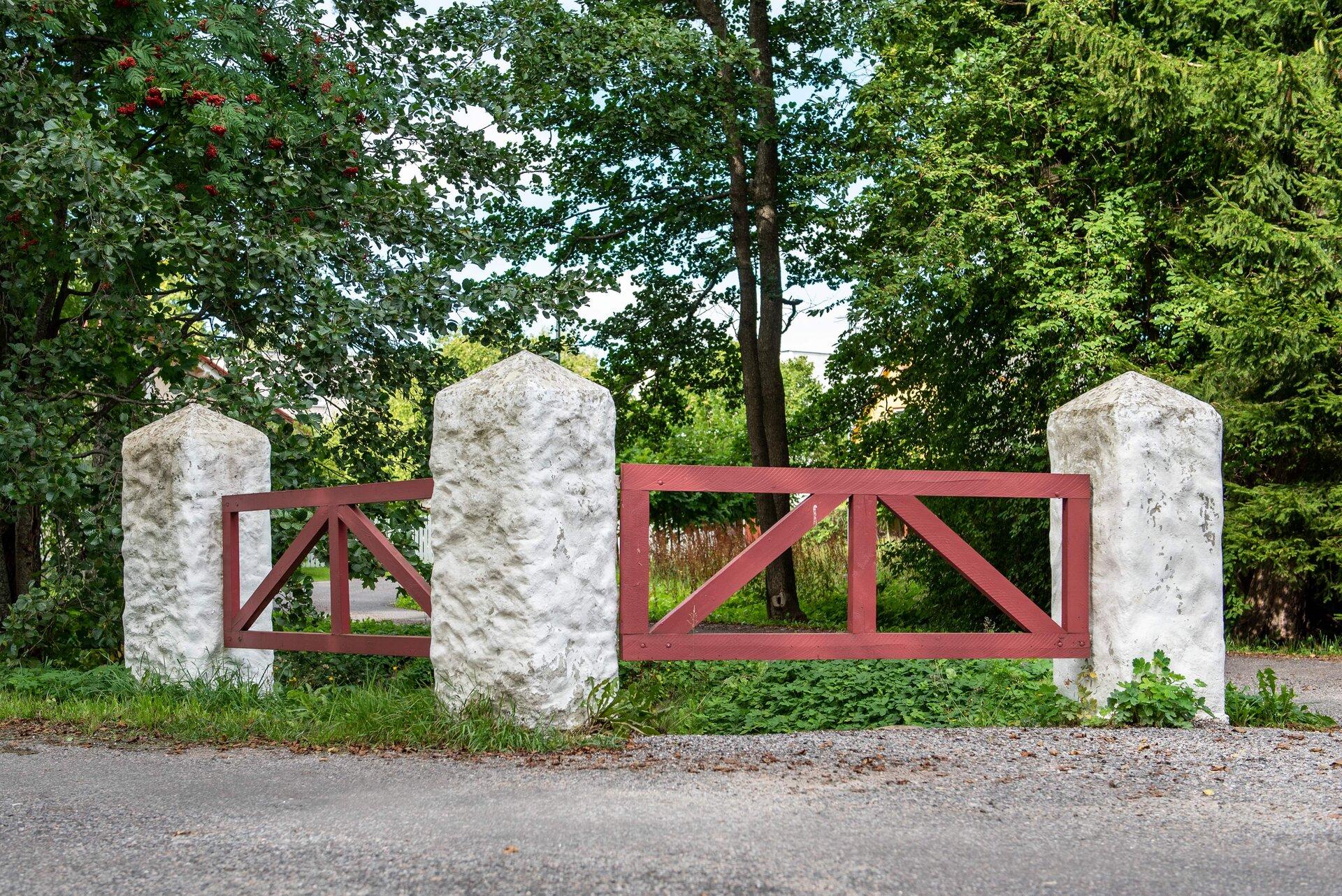 Kärdla's bridges or trumms