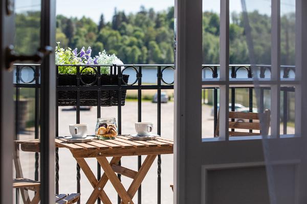 Der Blick vom Balkon des Gästehauses auf den Viljandi-See