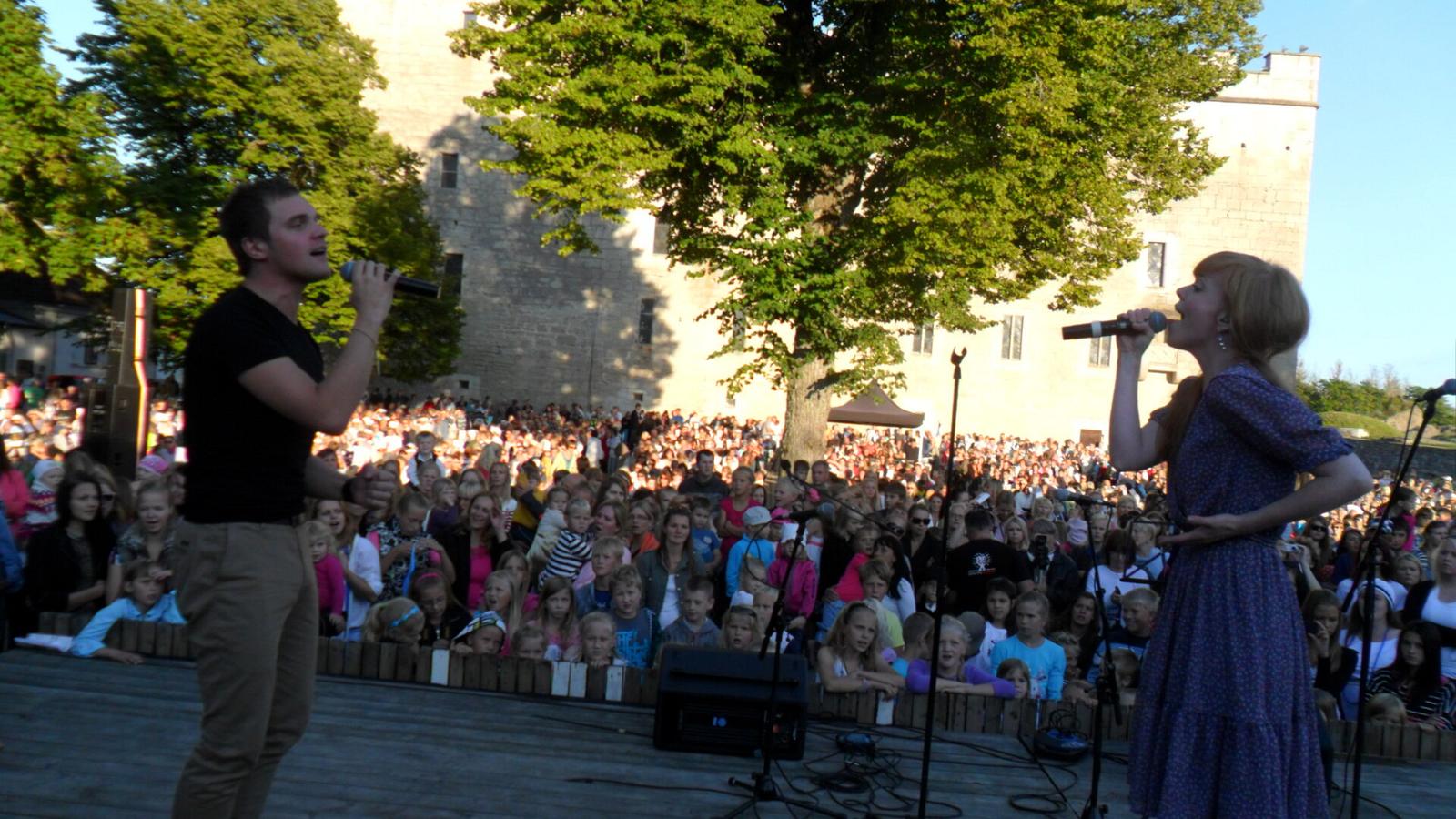 Vaba Rahva Laul, Estonia