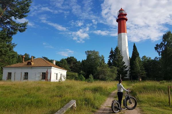 Поход E-bike на электровелосипеде по острову Найссаар