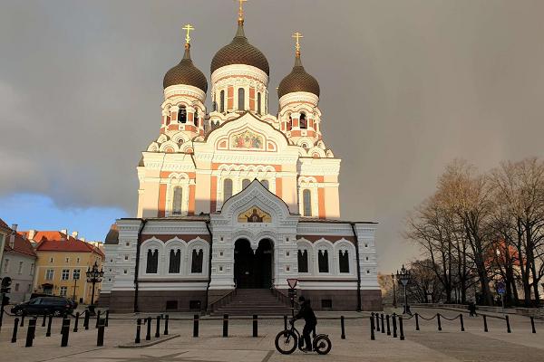 Tallinn City Tour on E-Bikes/Tallinn Old Town
