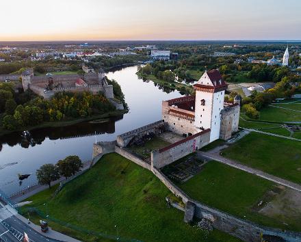 Omal käel Narva 4+4 seiklustuur