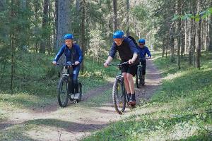 Sparkcykelturer med vandringsledare i Kõrvemaa och Jäneda-Aegviidu-området