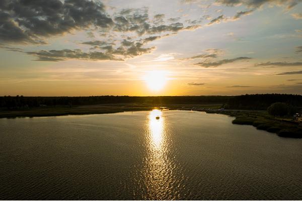 Päikesekruiisid Tamula järvel
