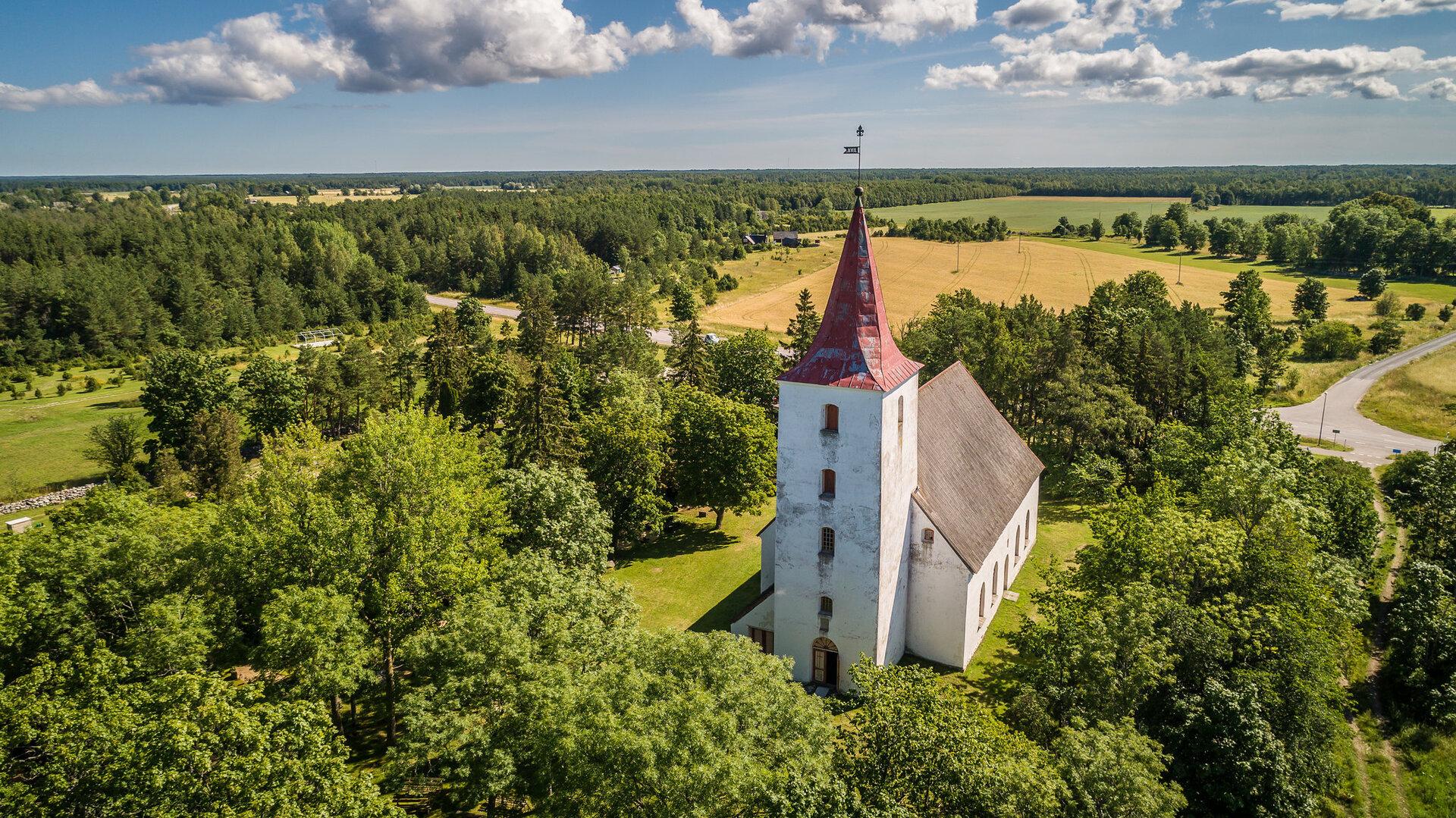 Omal käel ringreis "Hiiurootslaste jälgi pidi"