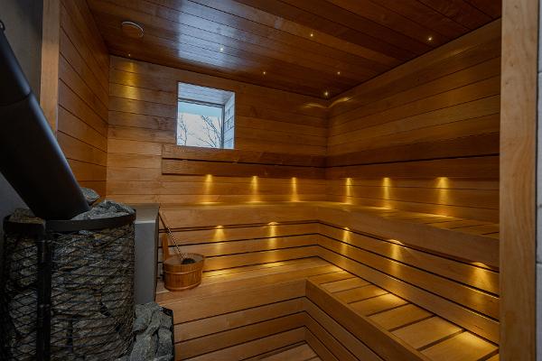 Kalda Villa - holiday home with a sauna