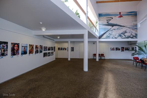 Die Ausstellungsgalerie des Gemeinschaftshauses auf Kihnu