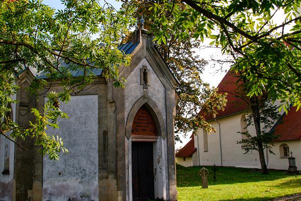 Die St. Mauritius Kirche zu Haljala