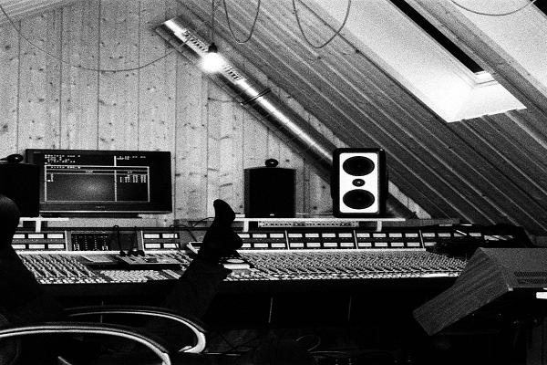 Yann Tiersen - Apvienotā tūre: Solo Piano + Electronics