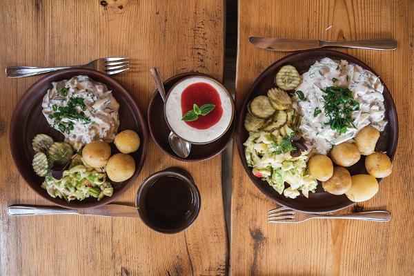 Topp 10 restauranger där det serveras traditionell estnisk mat och husmanskost