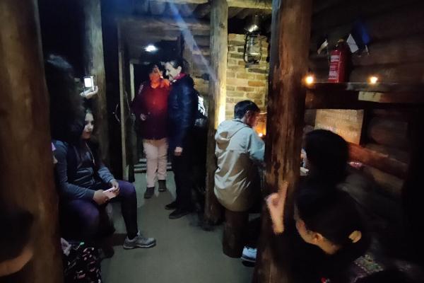 Поход с гидом в бункер лесных братьев Эннуксемяэ в деревне Раассилла в Мульгимаа
