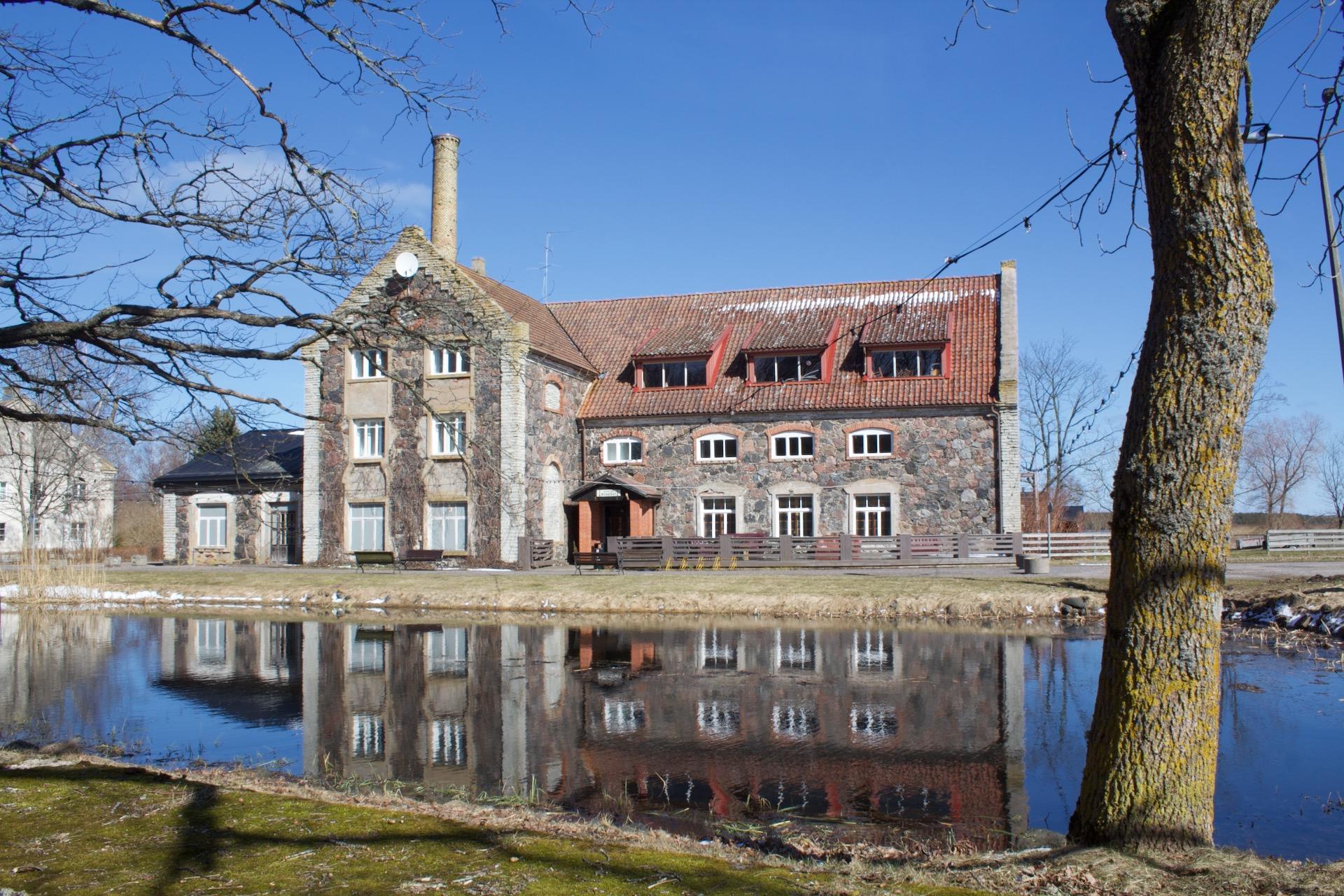 Utoopia nr 9 külalistemaja