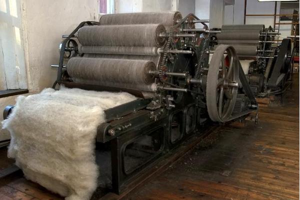 Wollfabrik Vaemla