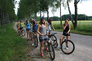 Guided scooter trips in Taevaskoda on the trails of "Viimne reliikvia"