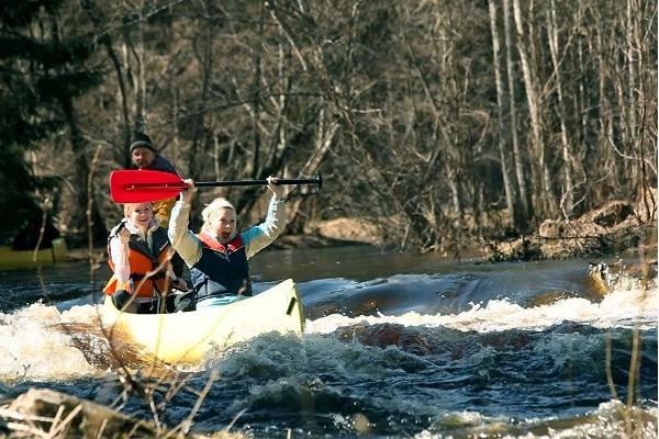 Canoeing in Taevaskoja